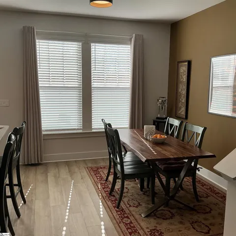 $279,900 | 107 Cobden Court, Simpsonville, SC 29681