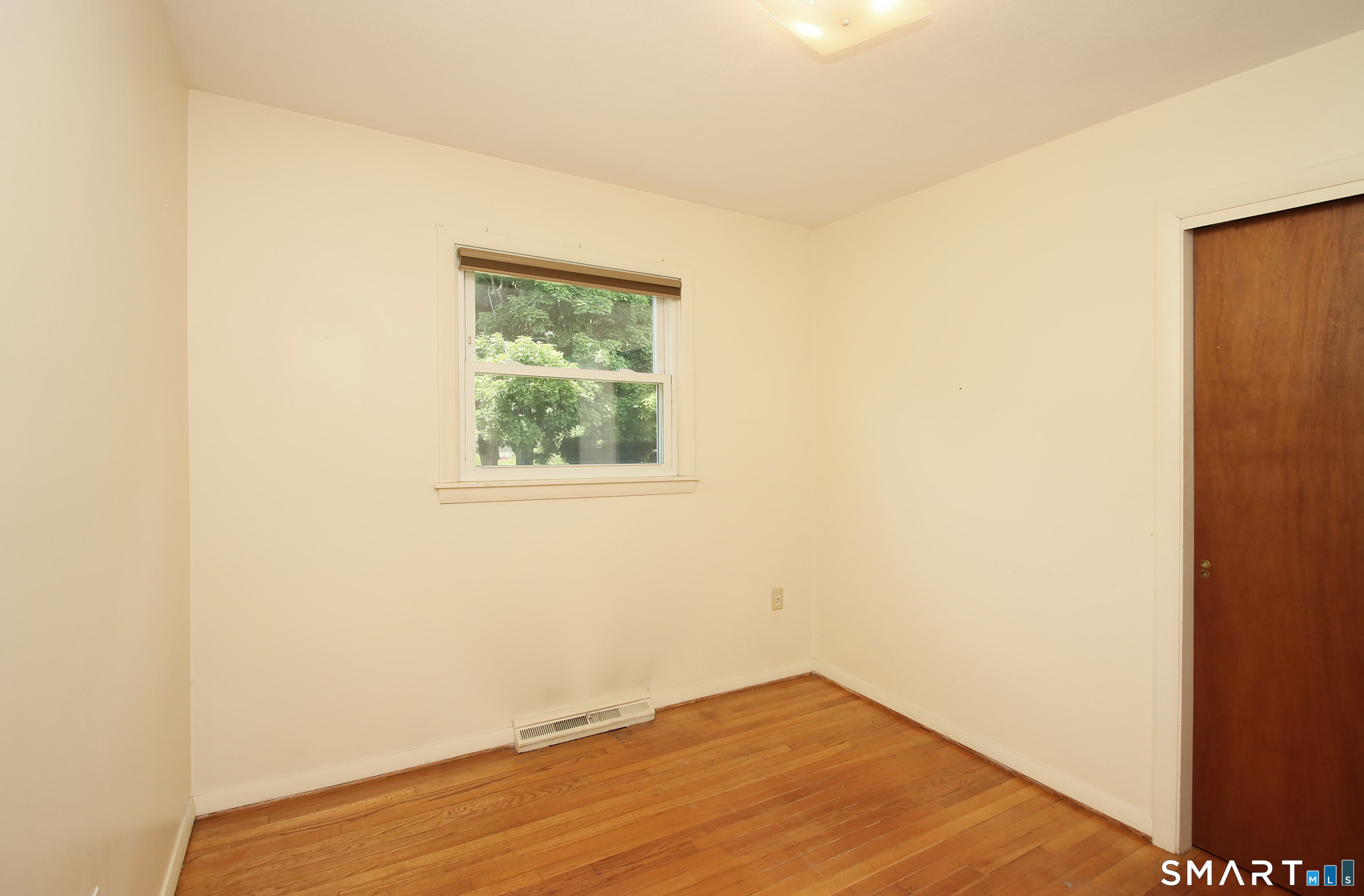 57 Grande Road East Hartford, CT 06118 - Photo 14 of 22