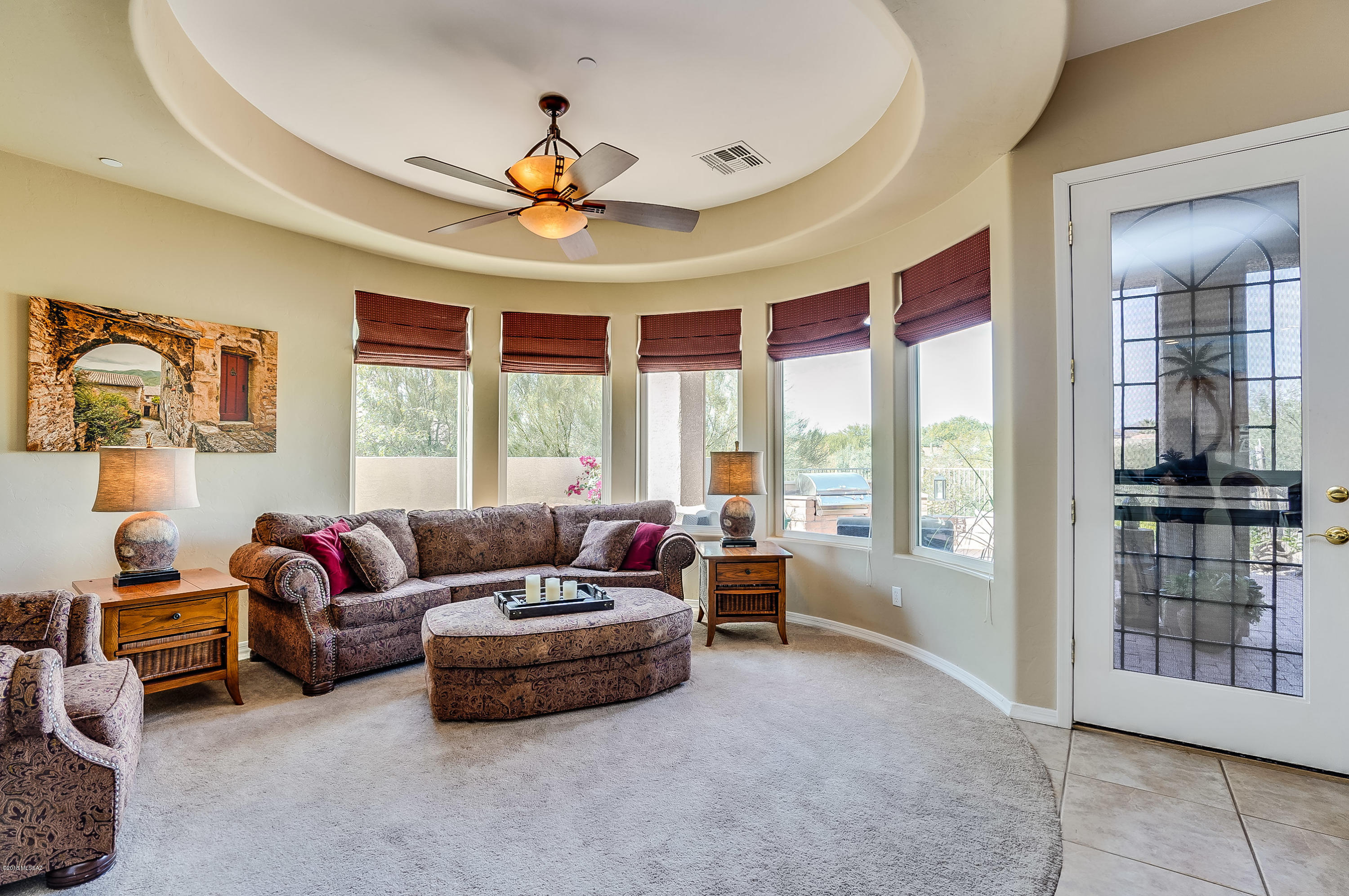 12735 North Piping Rock Road Oro Valley, AZ 85755 - Photo 13 of 35
