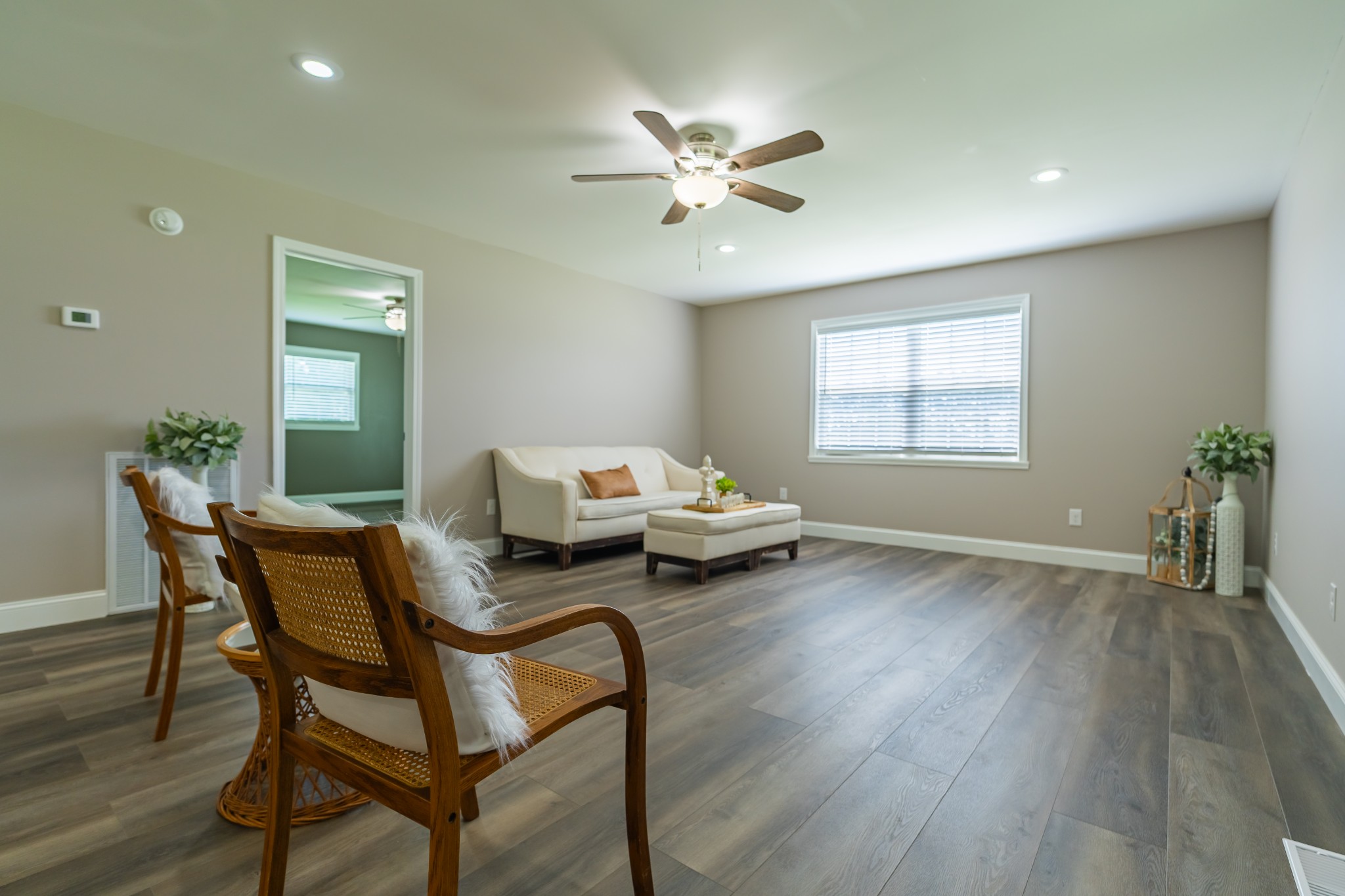 34 Bailey Road Decherd, TN 37324 - Photo 11 of 27 a living room with furniture and a window