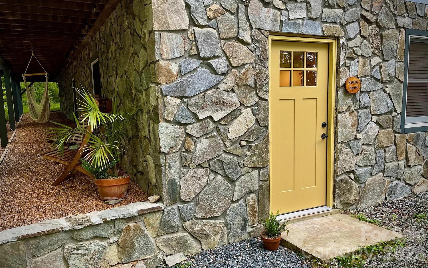 700 Norton Fork Road Hot Springs, NC 28743 - Photo 10 of 20