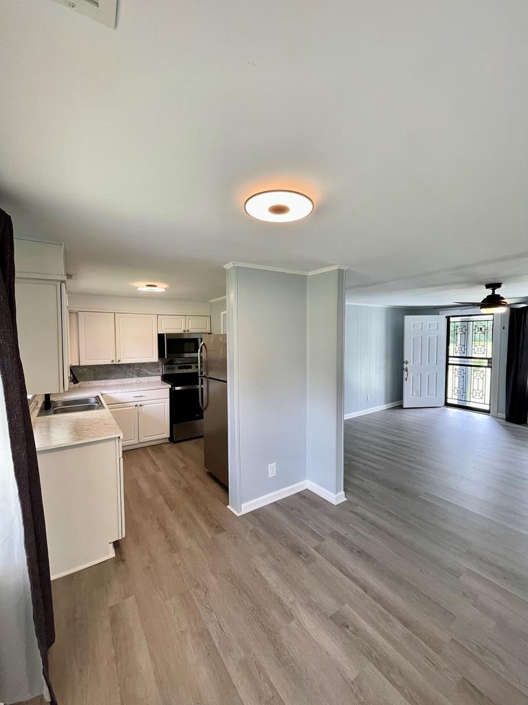 327 Mooneyham Road Sumter, SC 29153 - Photo 9 of 18 Gallery Image 9