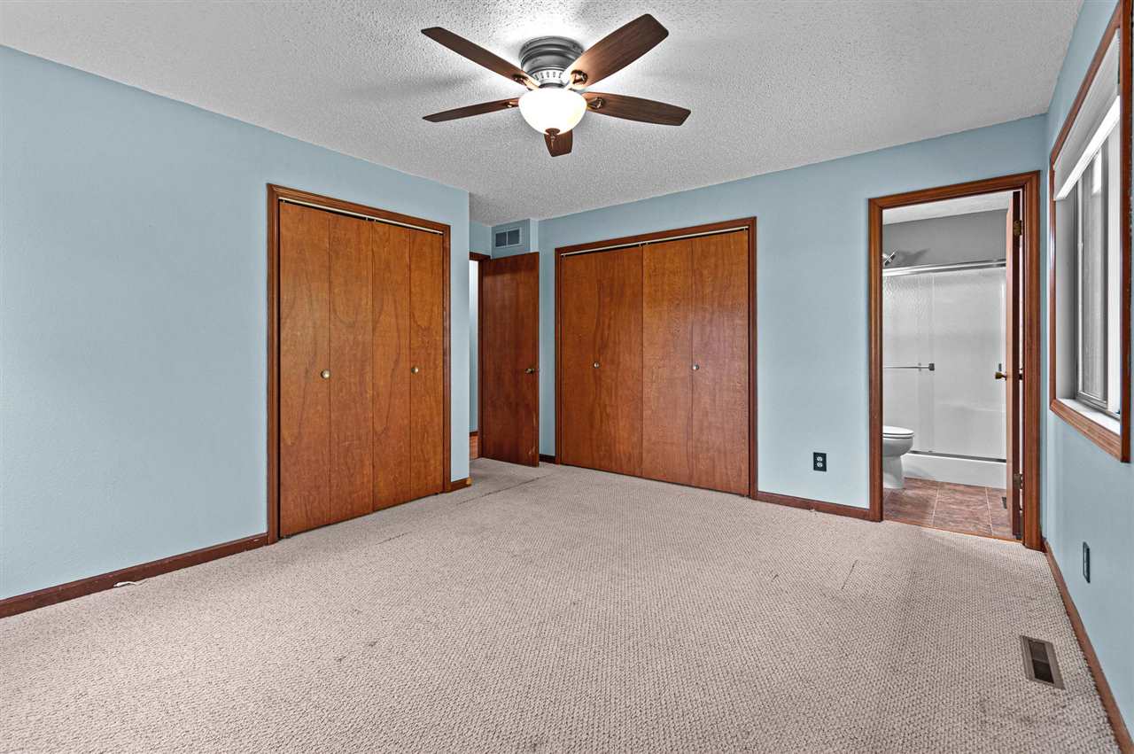 206 Hilltop Road Southwest Swisher, IA 52338 - Photo 15 of 38 Gallery Image 15