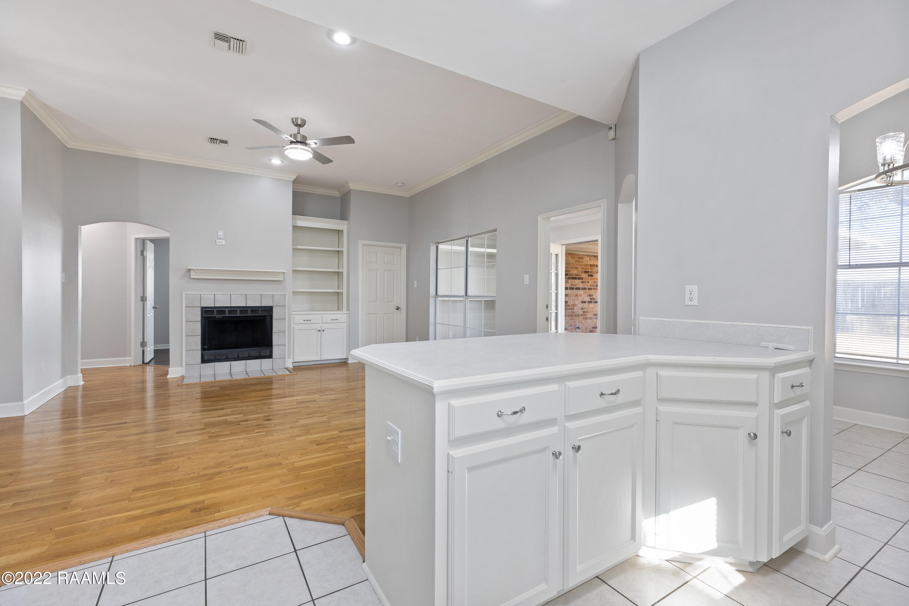 407 Rue Canard Youngsville, LA 70592 - Photo 7 of 18 Kitchen and Living