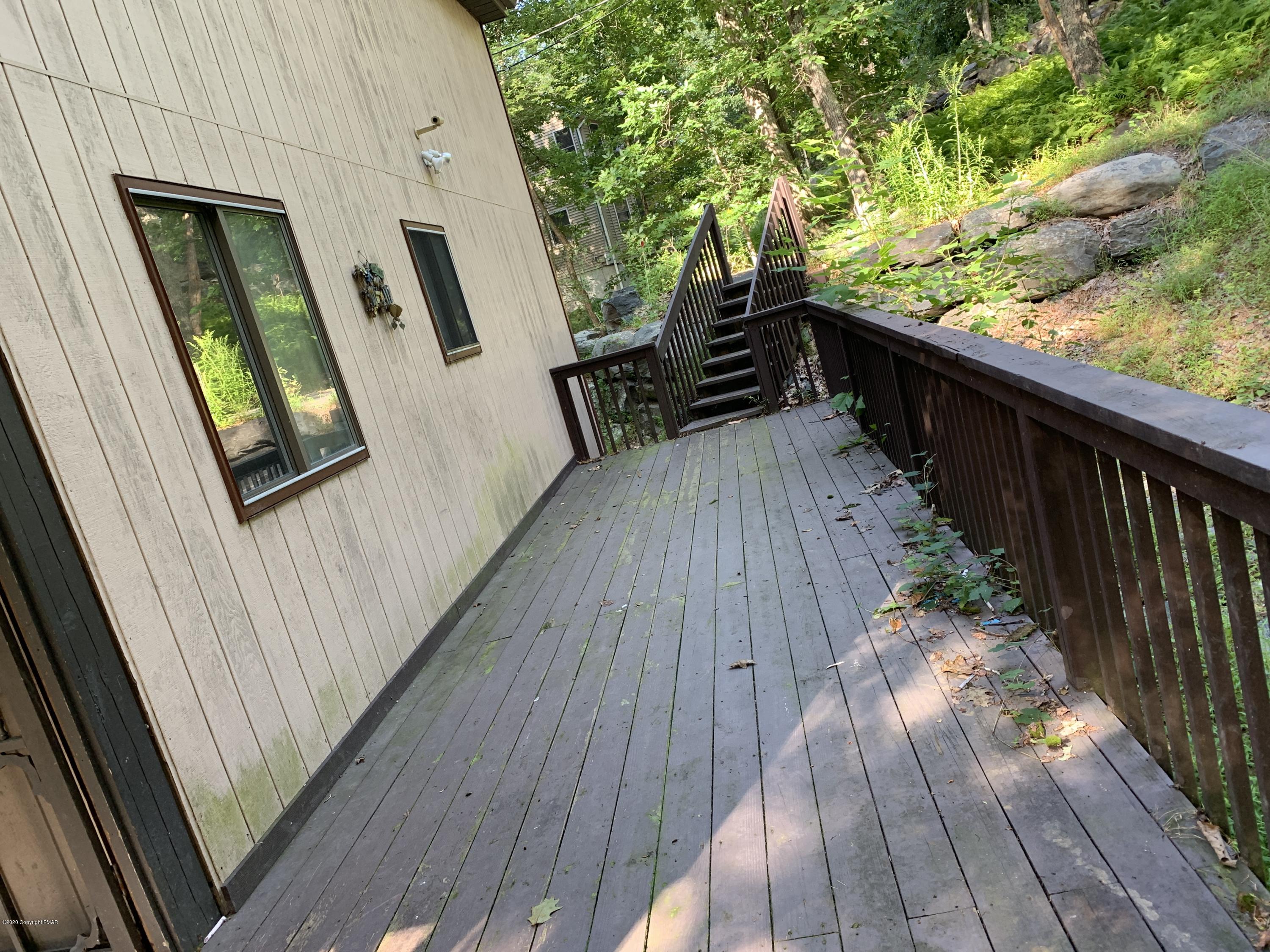 2172 Exeter Way Bushkill, PA 18324 - Photo 7 of 46 Photo Aug 26, 9 33 02 AM