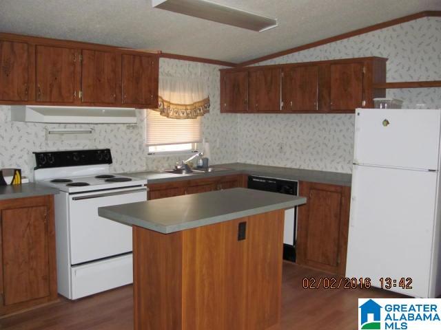 340 Zuber Road Sylacauga, AL 35150 - Photo 3 of 15