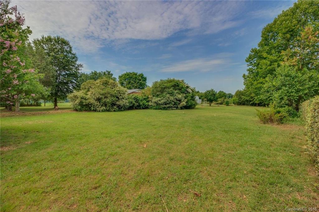 19905 Davidson-Concord Road Davidson, NC 28036 - Photo 1 of 36 Gallery Image 1