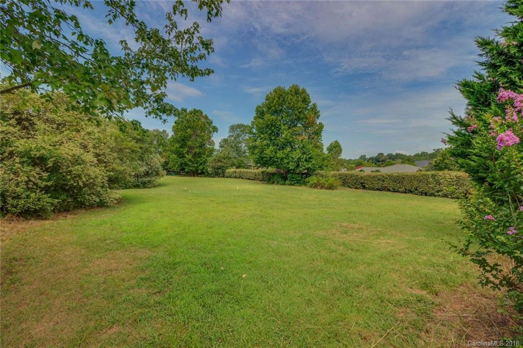 19905 Davidson-Concord Road Davidson, NC 28036 - Photo 5 of 36 Gallery Image 5