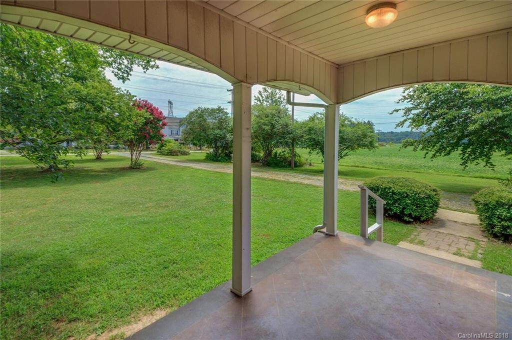 19905 Davidson-Concord Road Davidson, NC 28036 - Photo 9 of 36 Gallery Image 9