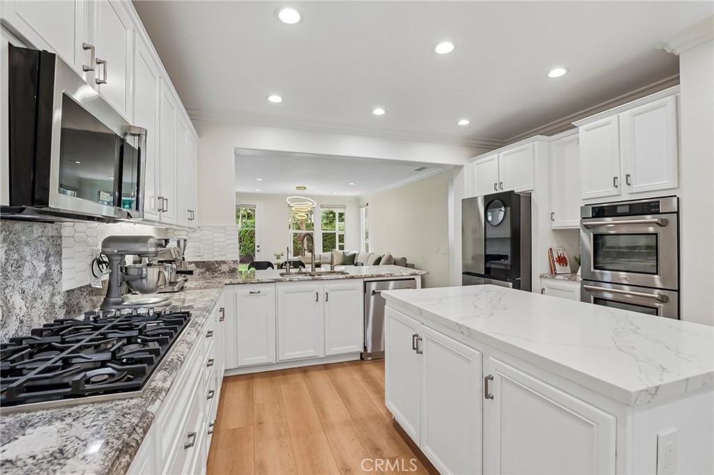 9 Hanoverian Ladera Ranch, CA 92694 - Photo 14 of 74