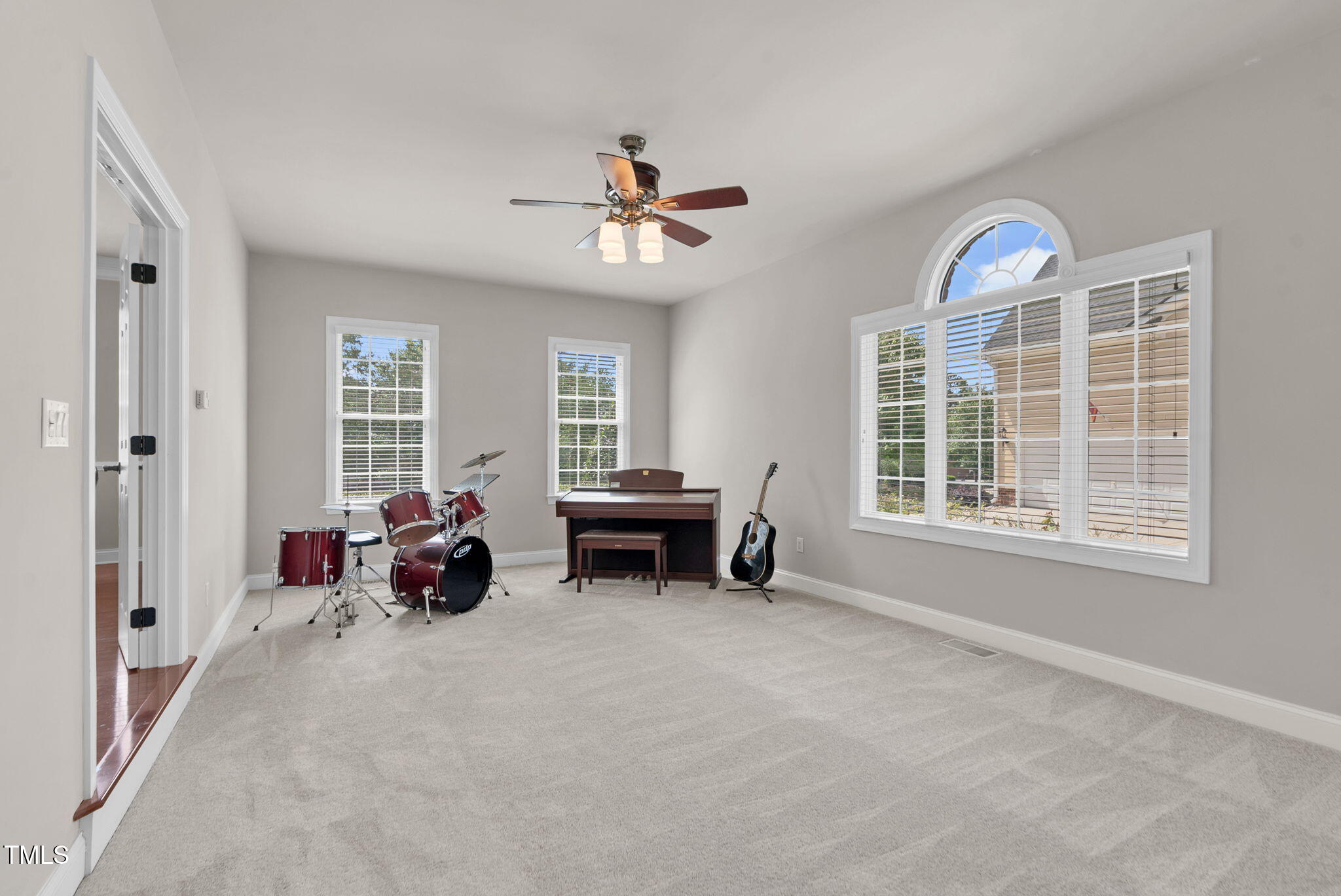 9639 Club Valley Way Raleigh, NC 27617 - Photo 12 of 85 9639 Club Valley Way-24