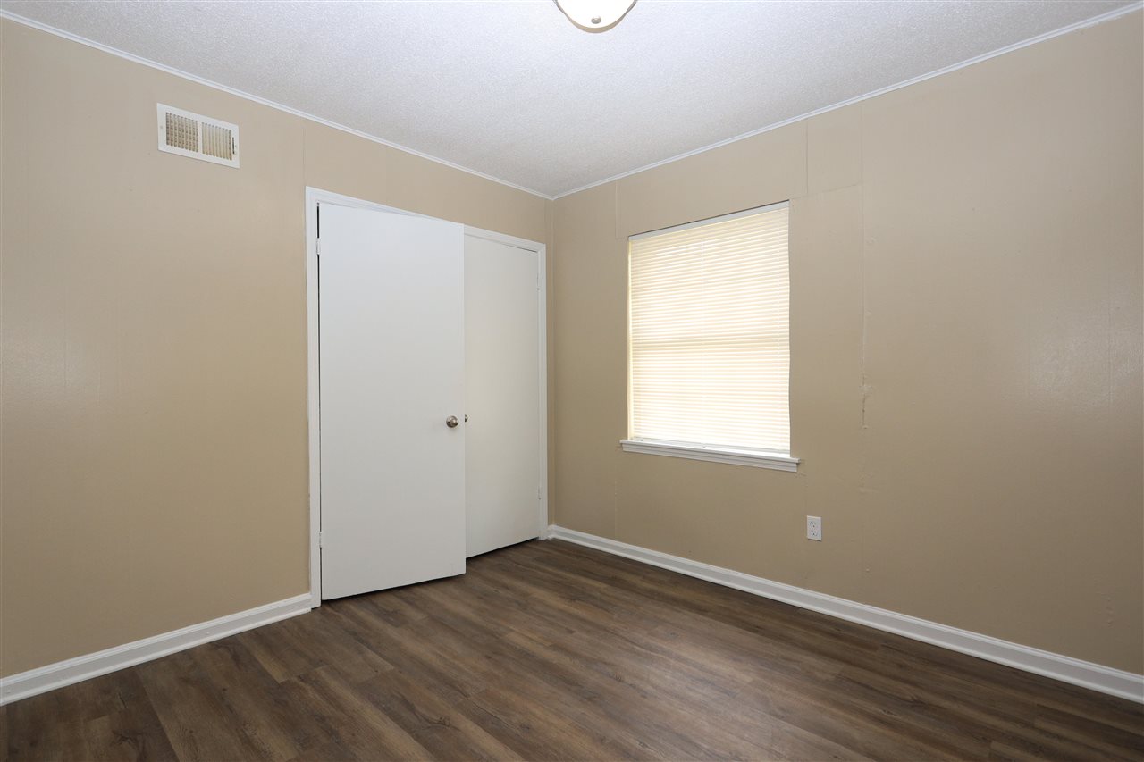 3822 Ford Road Memphis, TN 38109 - Photo 6 of 8