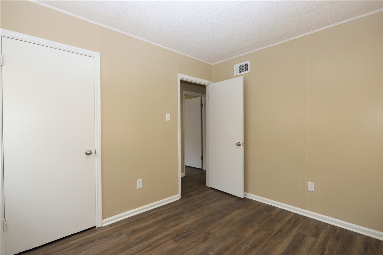 3822 Ford Road Memphis, TN 38109 - Photo 7 of 8