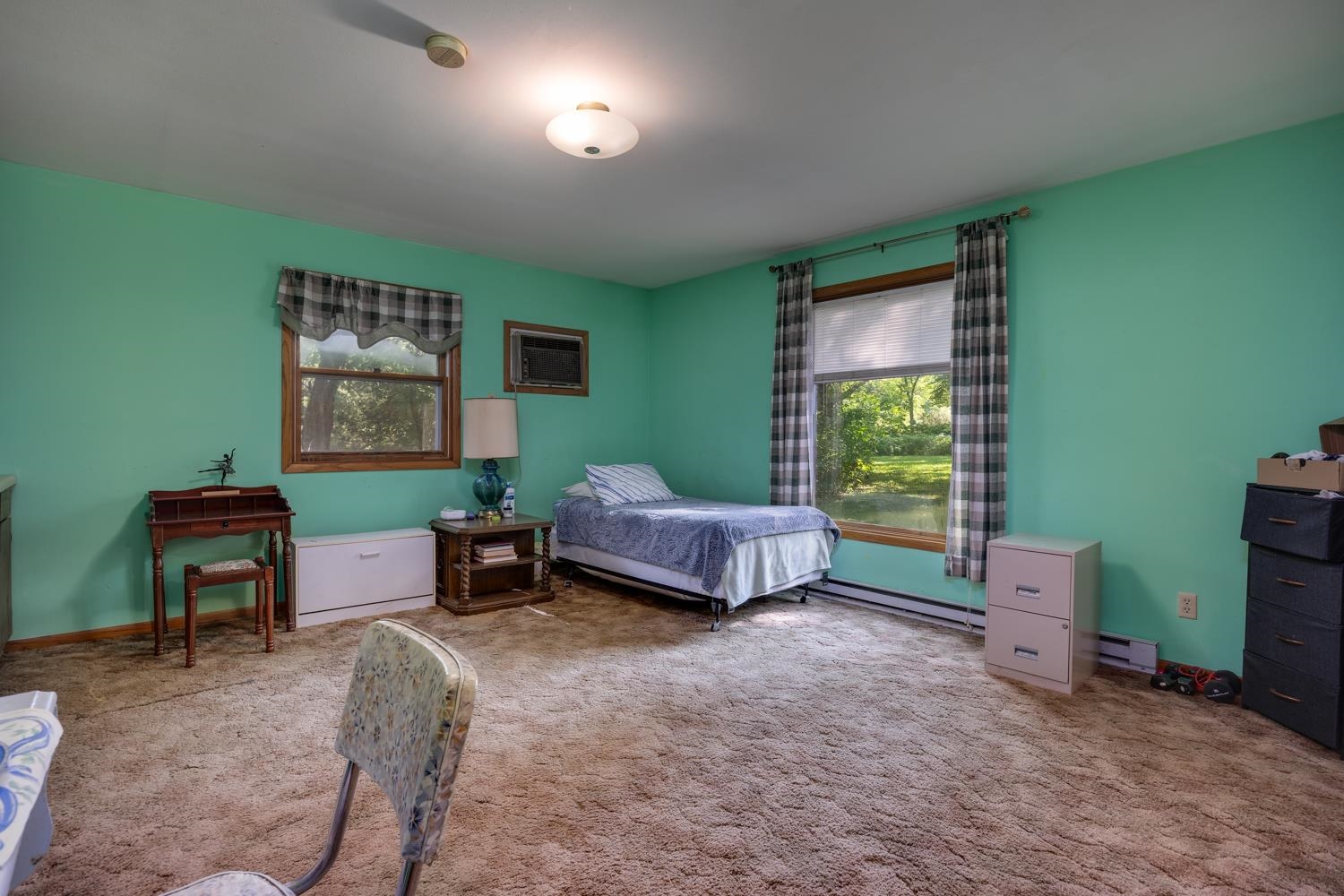 2879 South Riverside Drive Beloit, WI 53511 - Photo 15 of 35