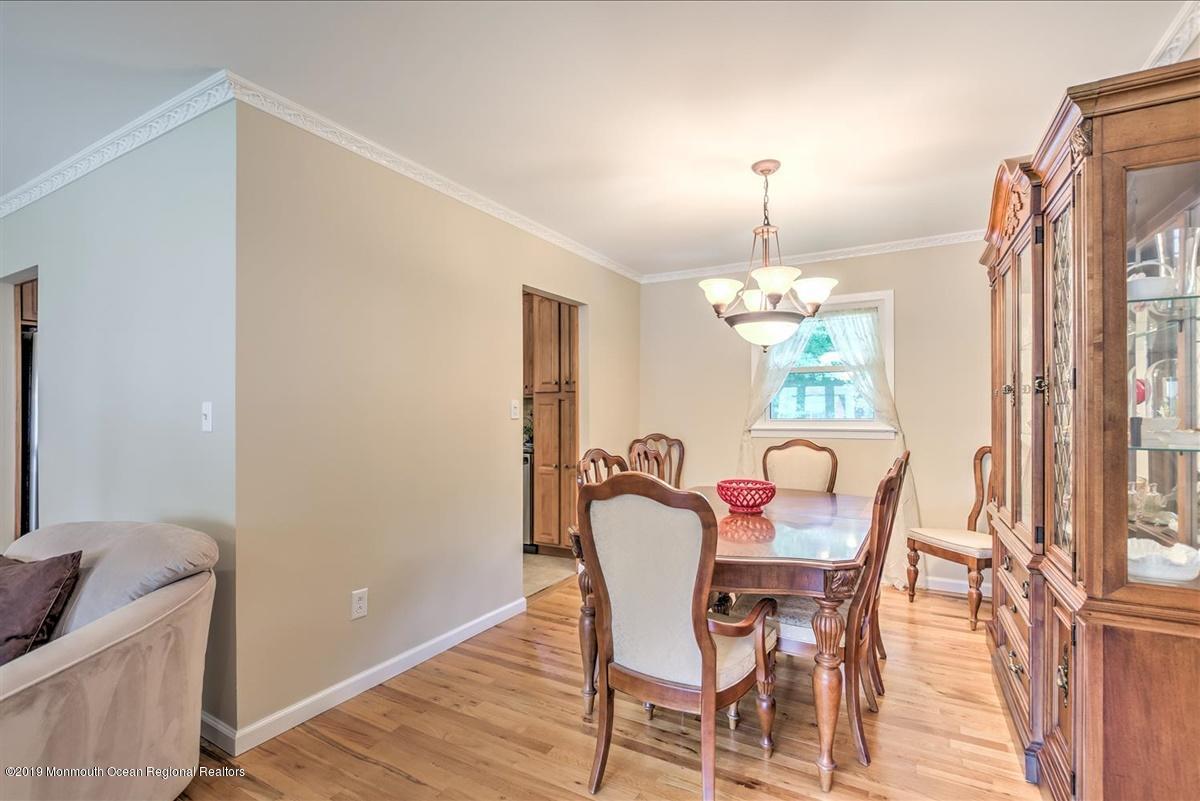 45 Tarrytown Road Manalapan, NJ 07726 - Photo 7 of 26 10-DINING ROOM