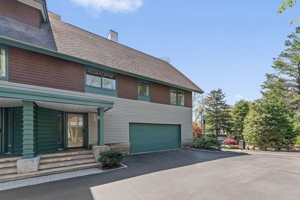 1175 Chestnut Street, Unit 12 Newton, MA 02464 - Photo 3 of 40