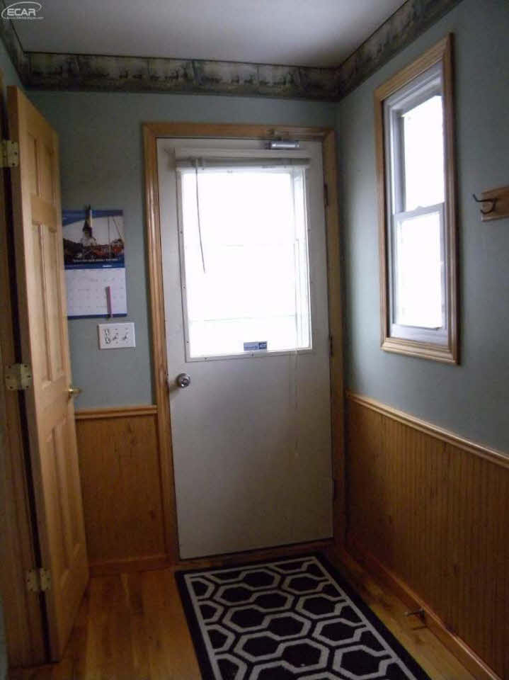 2567 Vandekarr Road Owosso, MI 48867 - Photo 13 of 39 21267909-12.JPG