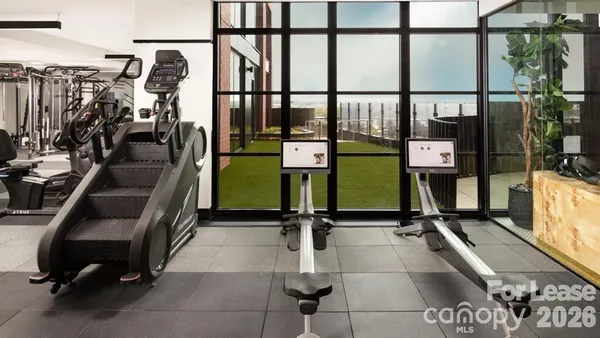 $3,680 | 124 East Kingston Avenue, Unit B1B, Charlotte, NC 28203