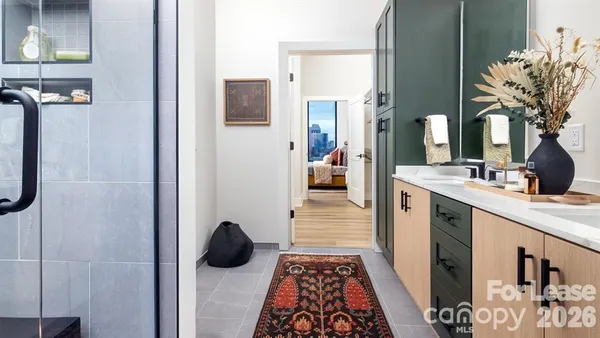 $3,680 | 124 East Kingston Avenue, Unit B1B, Charlotte, NC 28203