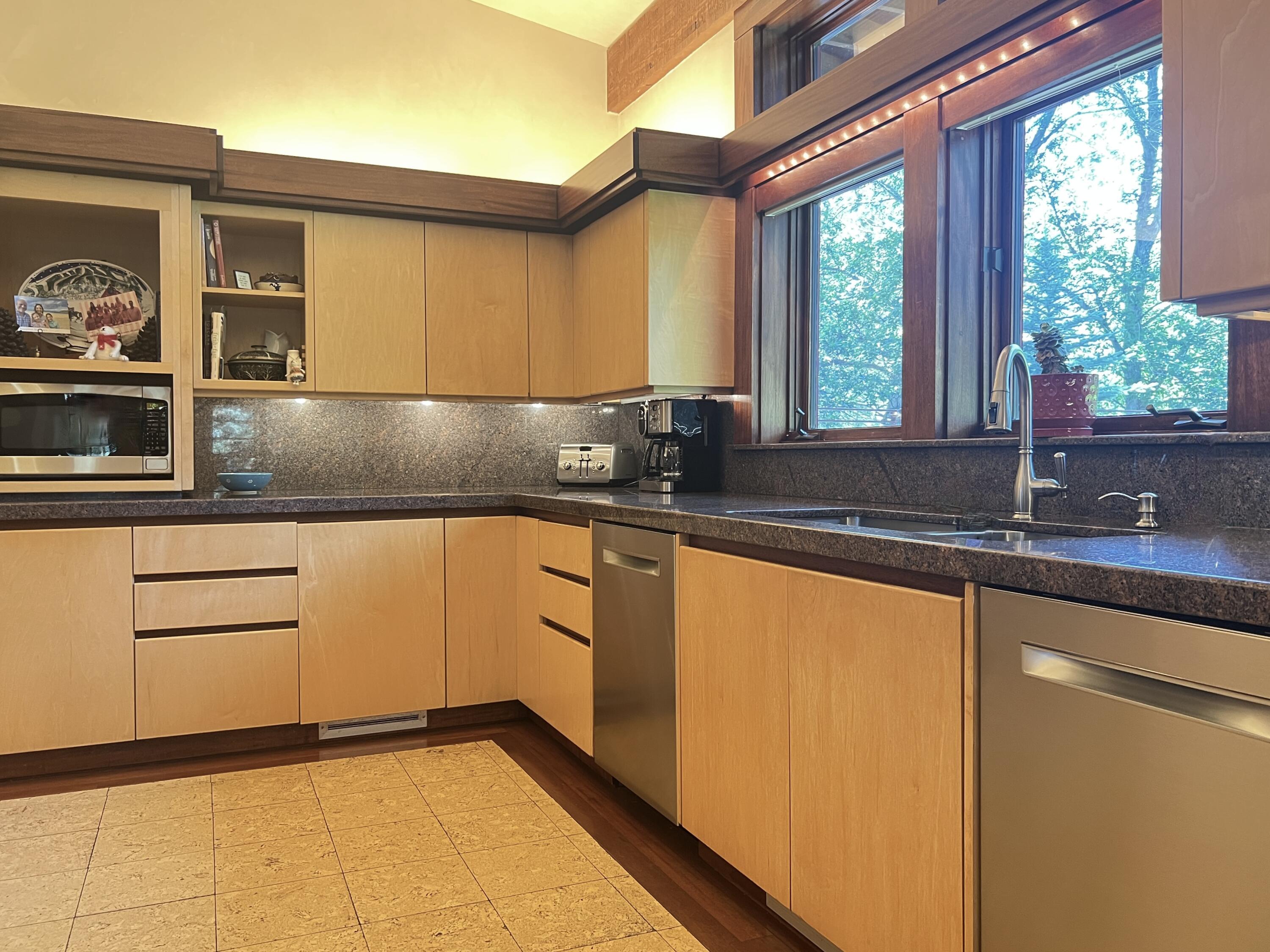 715 South River Street Hailey, ID 83333 - Photo 22 of 74 1 Kitchen Corner B