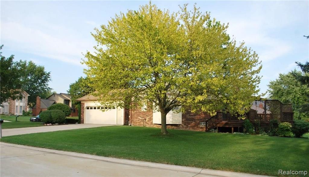 285 Slade Court Rochester Hills, MI 48307 - Photo 30 of 35