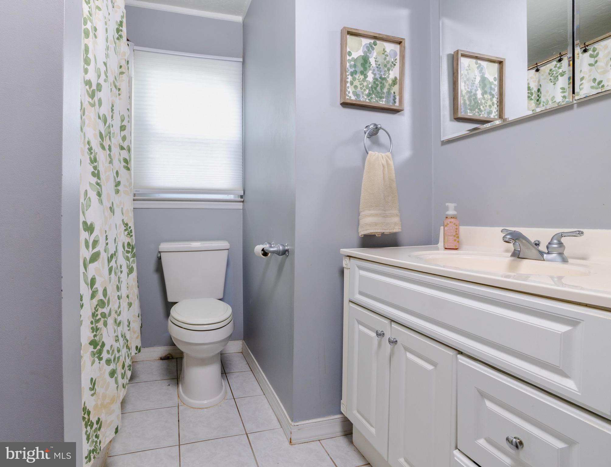 19 Woodbrook Road Blackwood, NJ 08012 - Photo 11 of 26