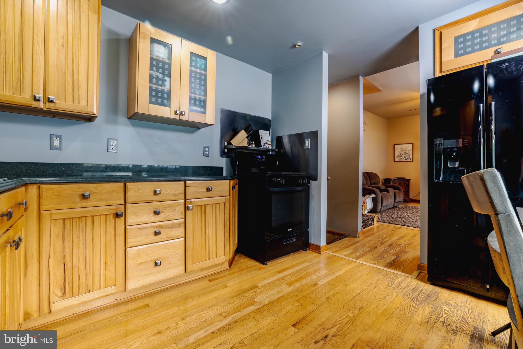 19 Woodbrook Road Blackwood, NJ 08012 - Photo 8 of 26