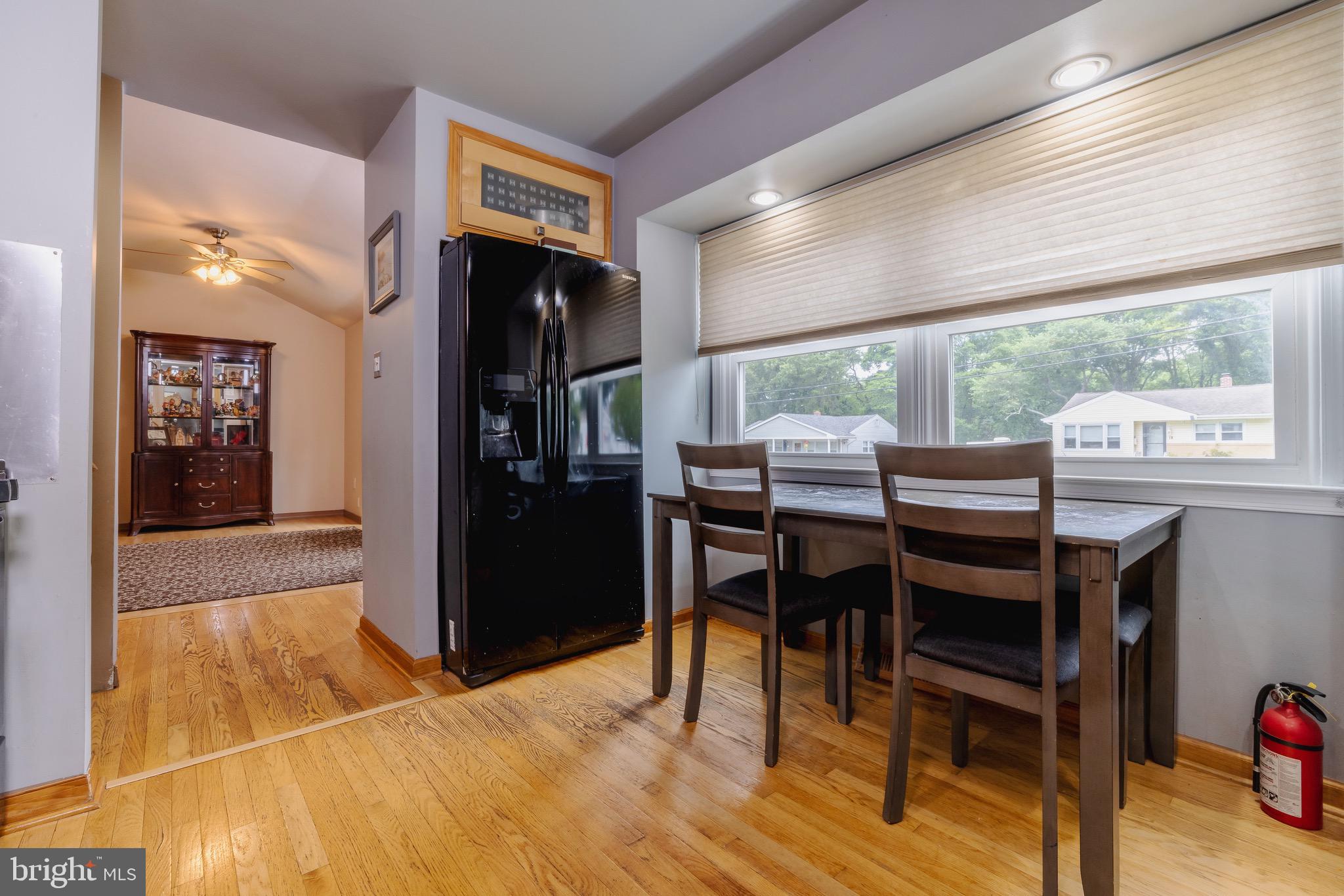 19 Woodbrook Road Blackwood, NJ 08012 - Photo 9 of 26