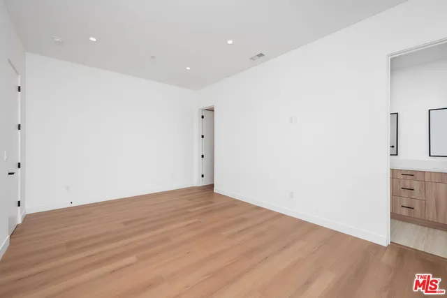 $6,495 | 726 Robinson Street, Unit 2, Los Angeles, CA 90026