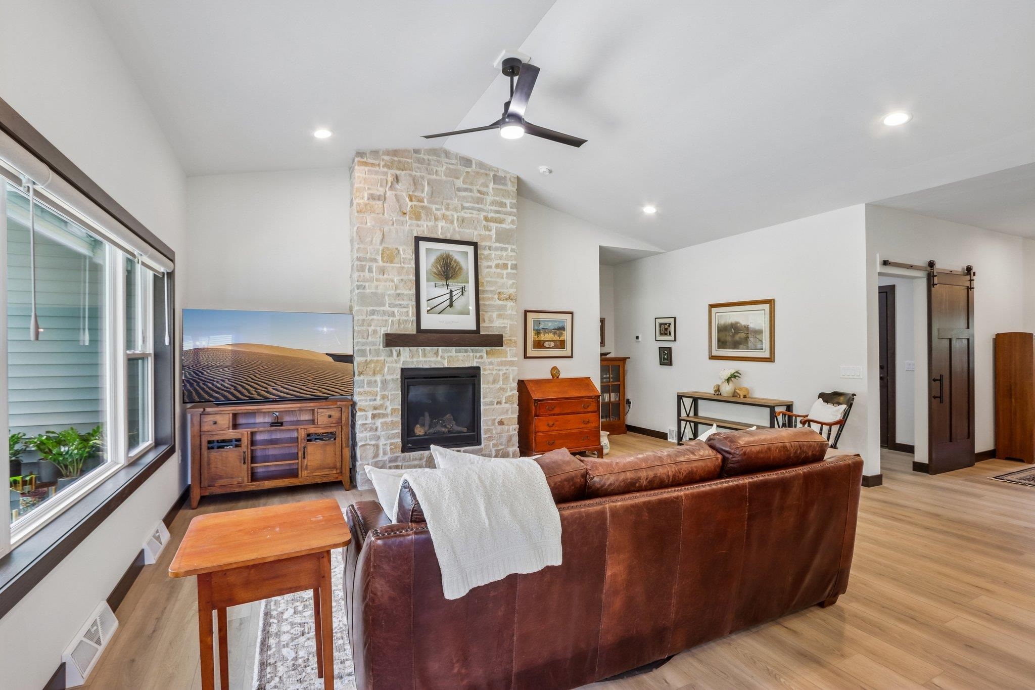 N842 Golf, Unit 4 Prairie du Sac, WI 53578 - Photo 6 of 59