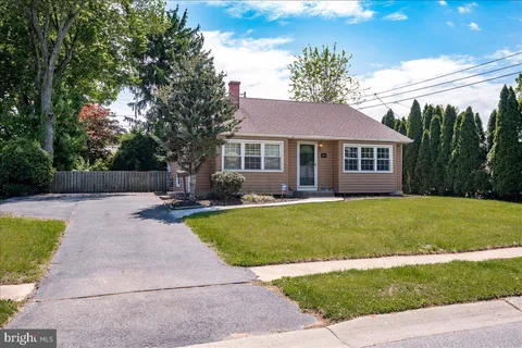 $329,900 | 602 Shue Drive, Newark, DE 19713