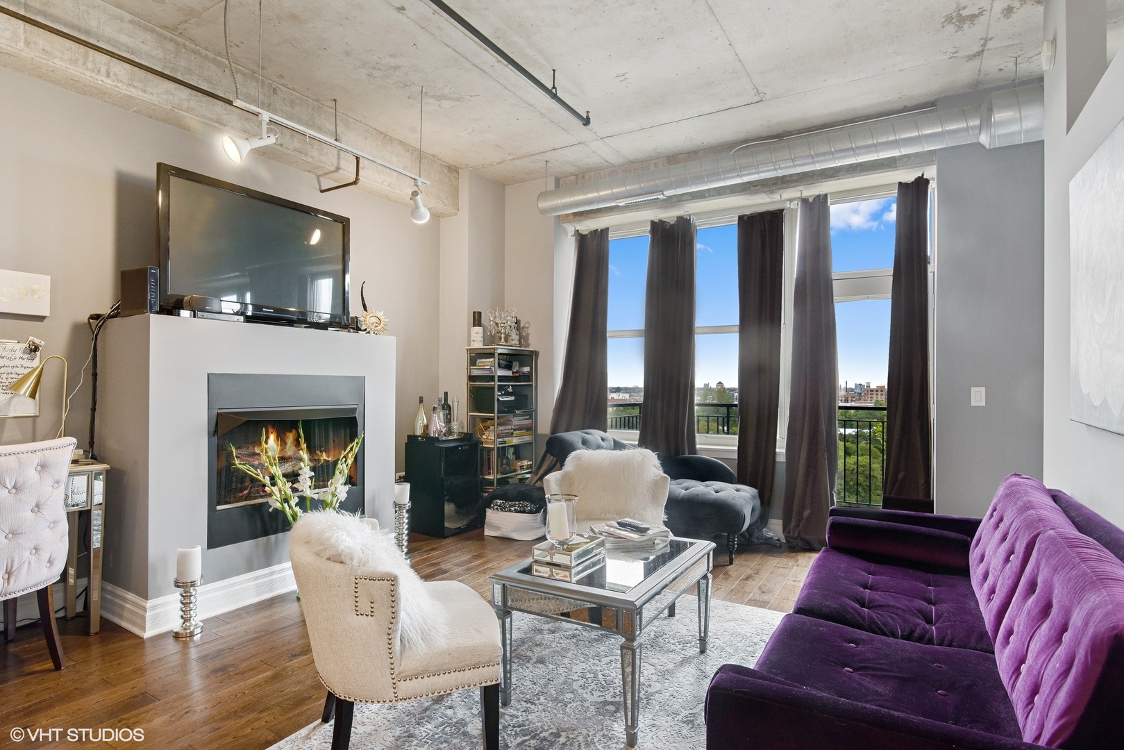 6 South Laflin Street, Unit 901 Chicago, IL 60607 - Photo 2 of 12