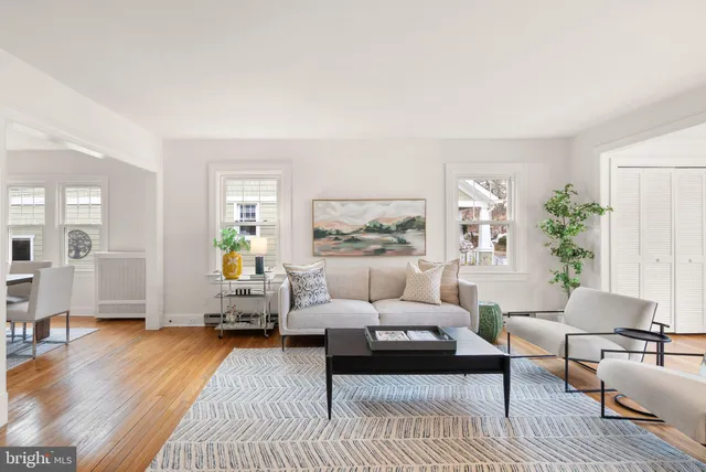 $1,250,000 | 724 25th Street South, Arlington, VA 22202