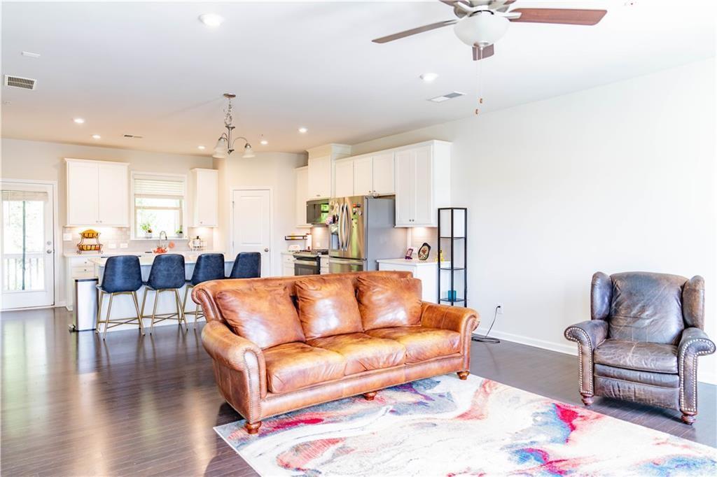 1452 Ridgebend Way Southeast Mableton, GA 30126 - Photo 4 of 28