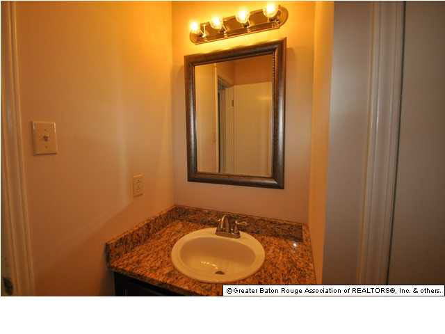 1842 Myrtle Ridge Drive Baton Rouge, LA 70816 - Photo 9 of 10