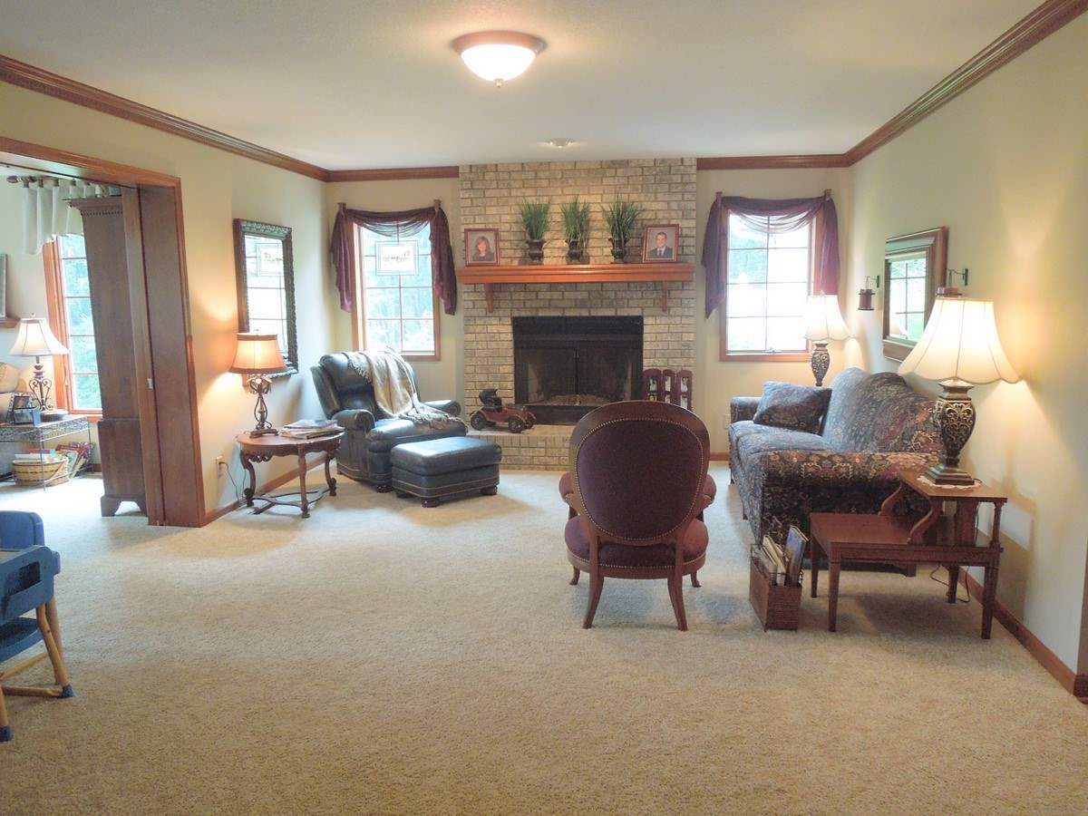 7716 Garman Road Auburn, IN 46706 - Photo 13 of 36