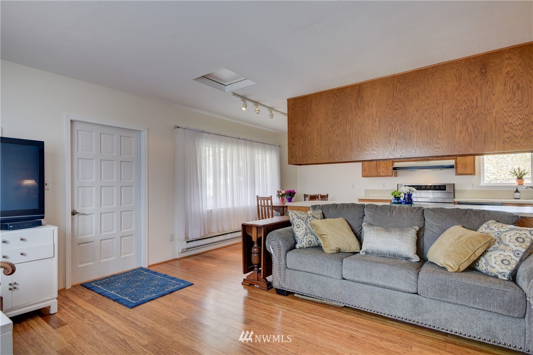 2256 Zylstra Road Oak Harbor, WA 98277 - Photo 5 of 25 Gallery Image 5