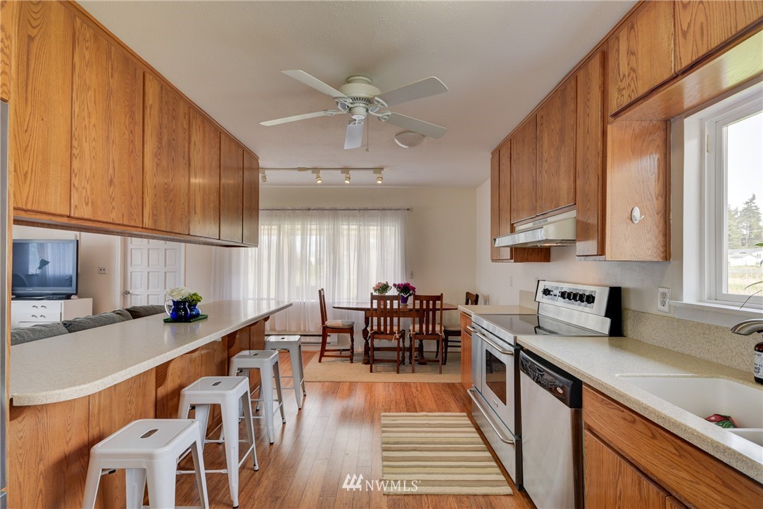 2256 Zylstra Road Oak Harbor, WA 98277 - Photo 9 of 25 Gallery Image 9