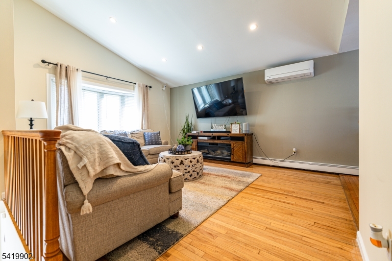 533 Atlas Road Landing, NJ 07850 - Photo 3 of 23