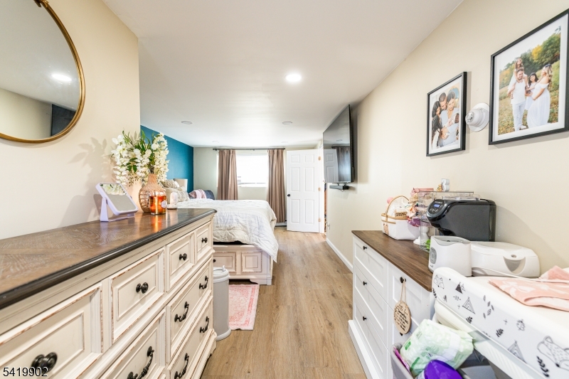 533 Atlas Road Landing, NJ 07850 - Photo 7 of 23