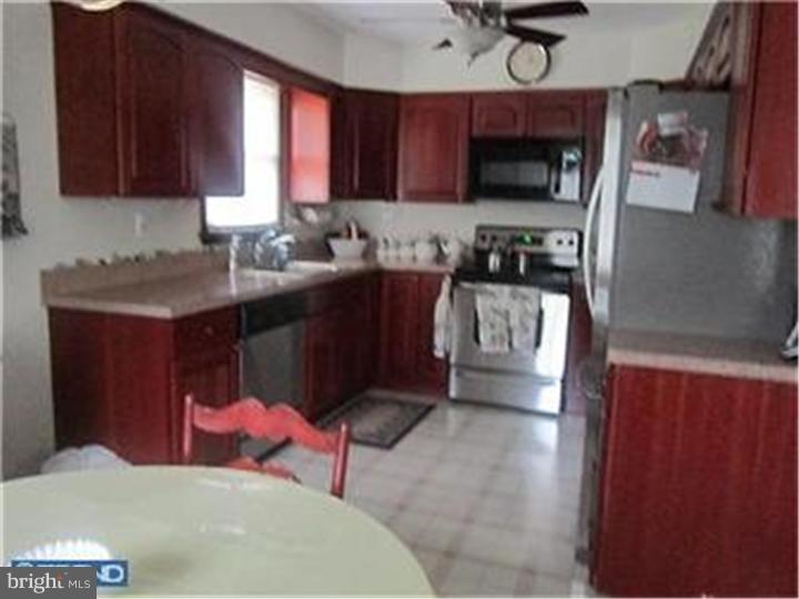 25 Mill Chase Road Southampton, NJ 08088 - Photo 10 of 20 Kitchen