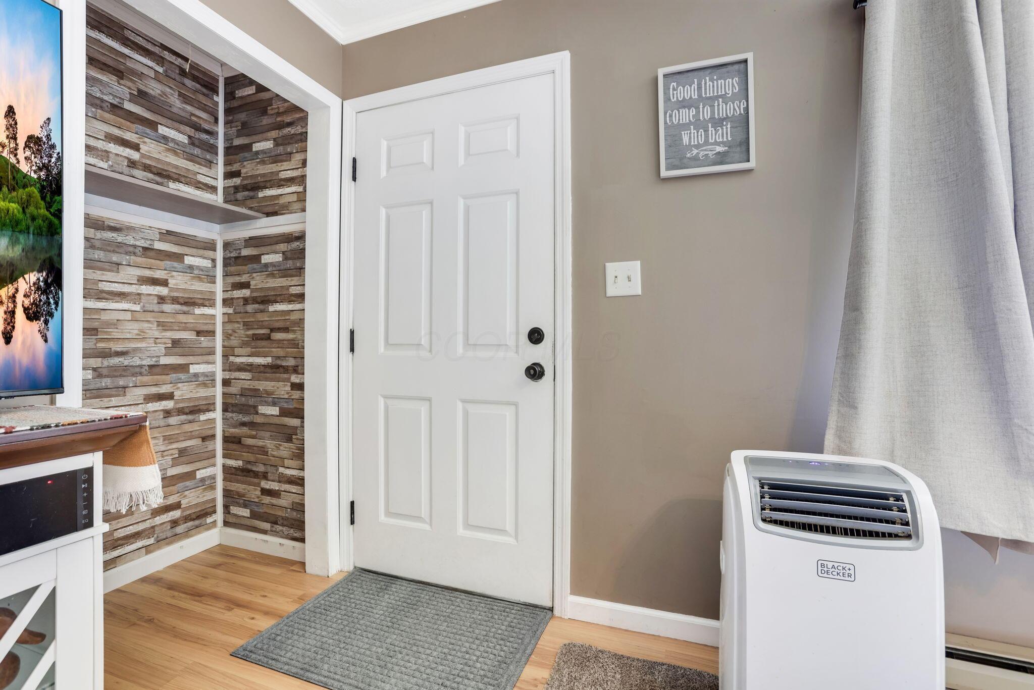 27188 Stuart Road Rockbridge, OH 43149 - Photo 10 of 48 10-web-or-mls-LO5A5127