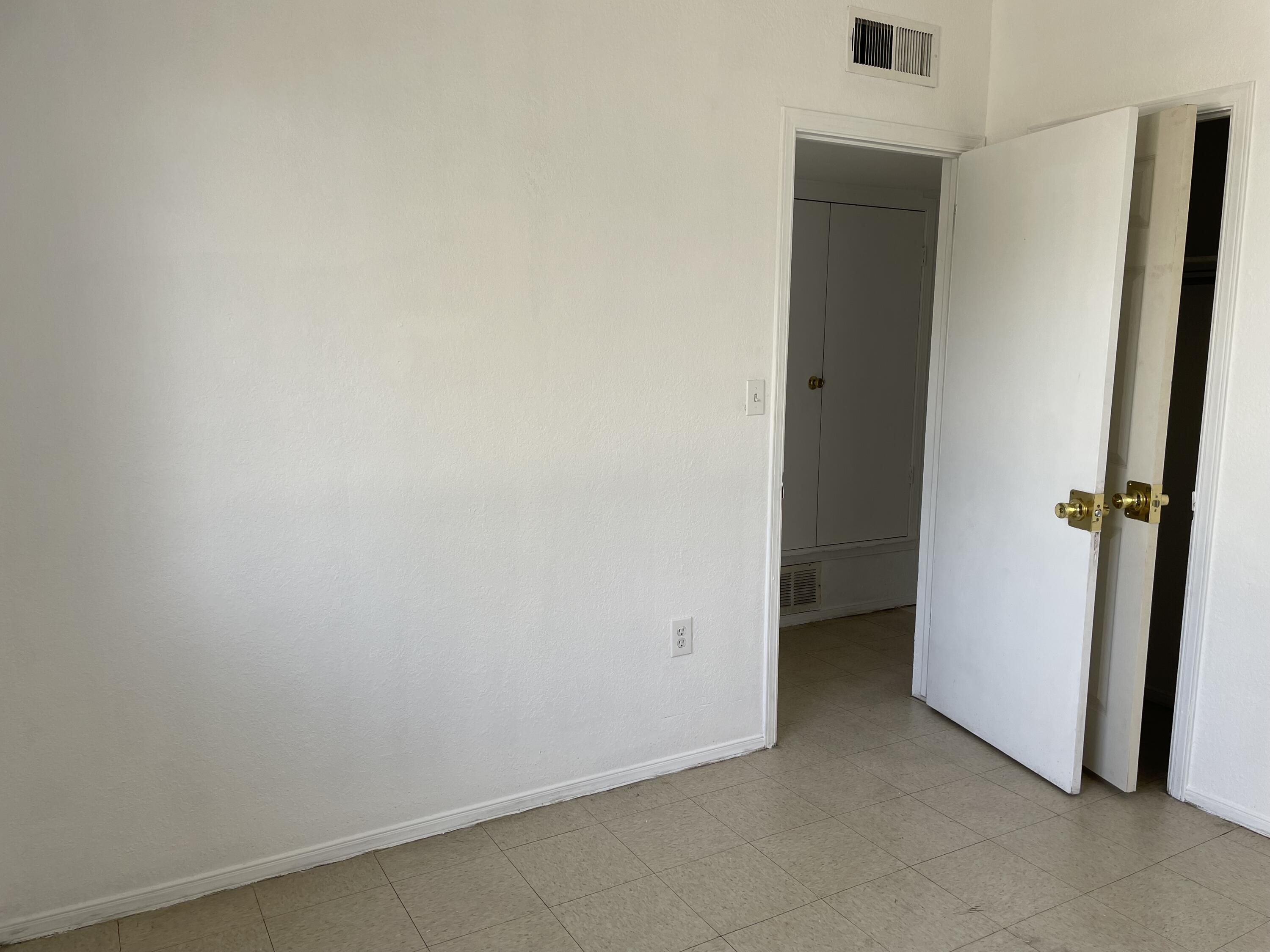 7214 Dale Road, Unit 2 El Paso, TX 79915 - Photo 17 of 25 IMG_2566
