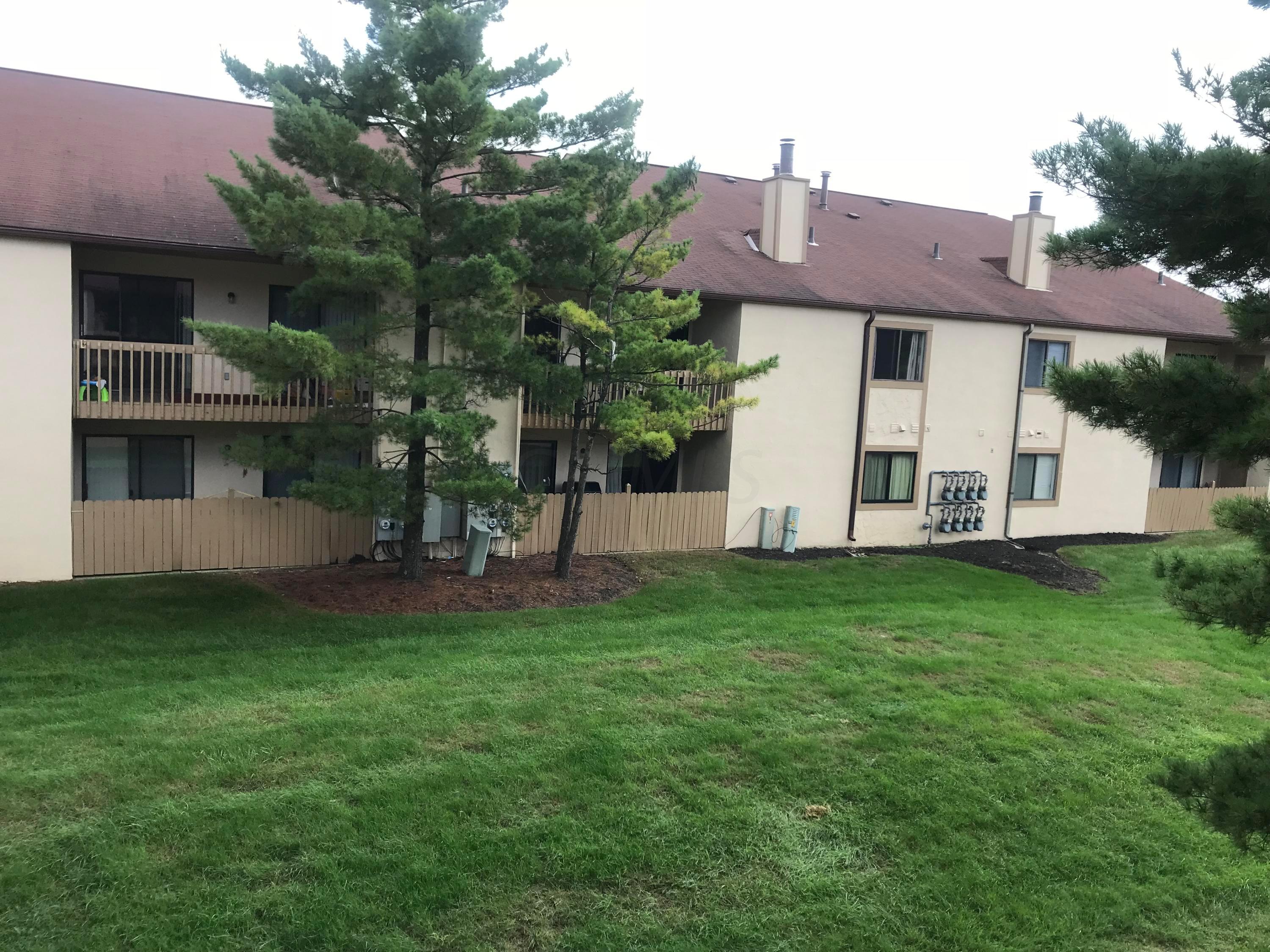 2287 Hedgerow Road, Unit 2287G Columbus, OH 43220 - Photo 22 of 26