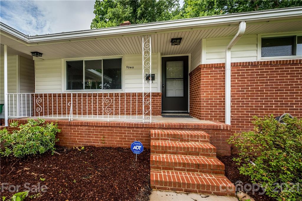 5540 Murrayhill Road Charlotte, NC 28210 - Photo 2 of 42 Gallery Image 2