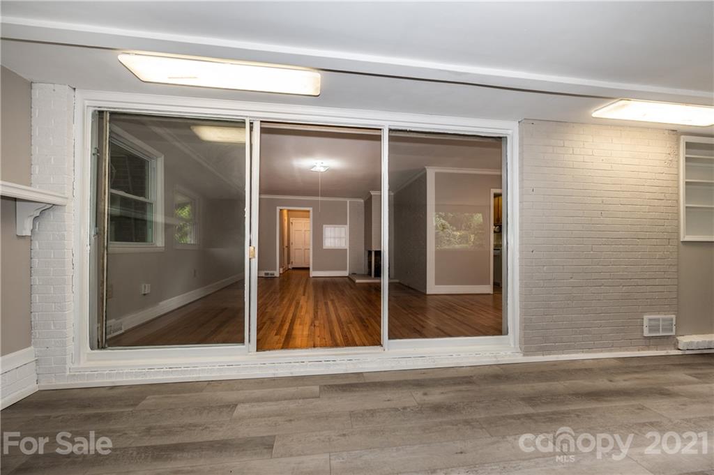 5540 Murrayhill Road Charlotte, NC 28210 - Photo 22 of 42 Gallery Image 22