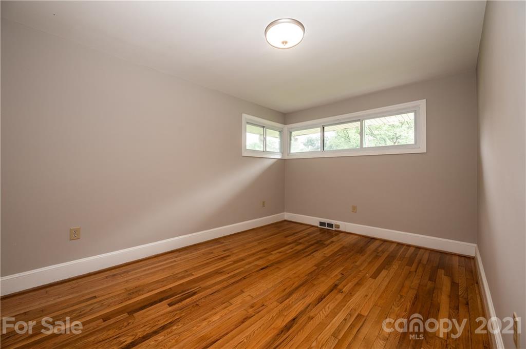 5540 Murrayhill Road Charlotte, NC 28210 - Photo 24 of 42 Gallery Image 24