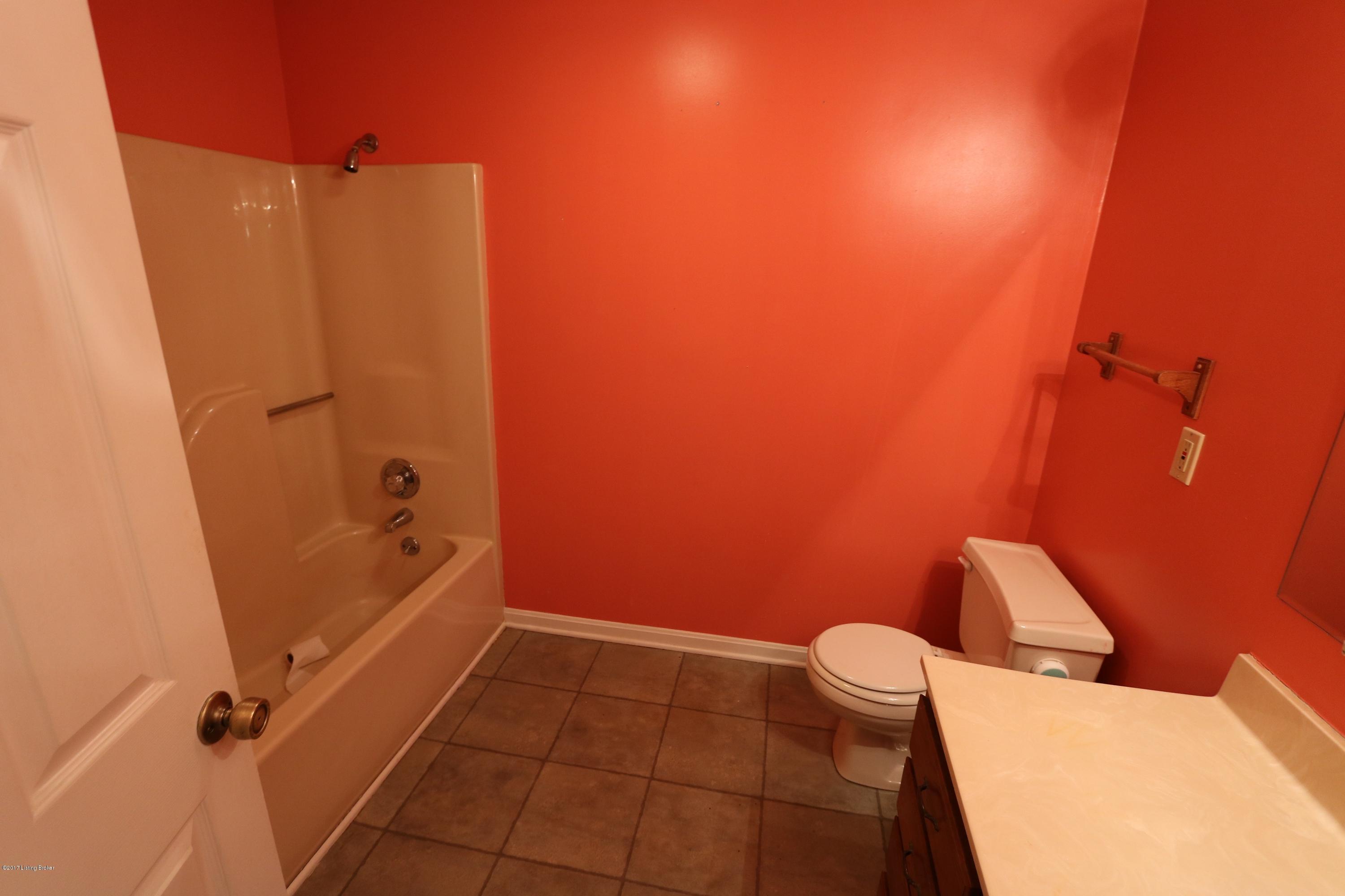 2071 Sunbeam Road Leitchfield, KY 42754 - Photo 31 of 43 2071 Sunbeam28