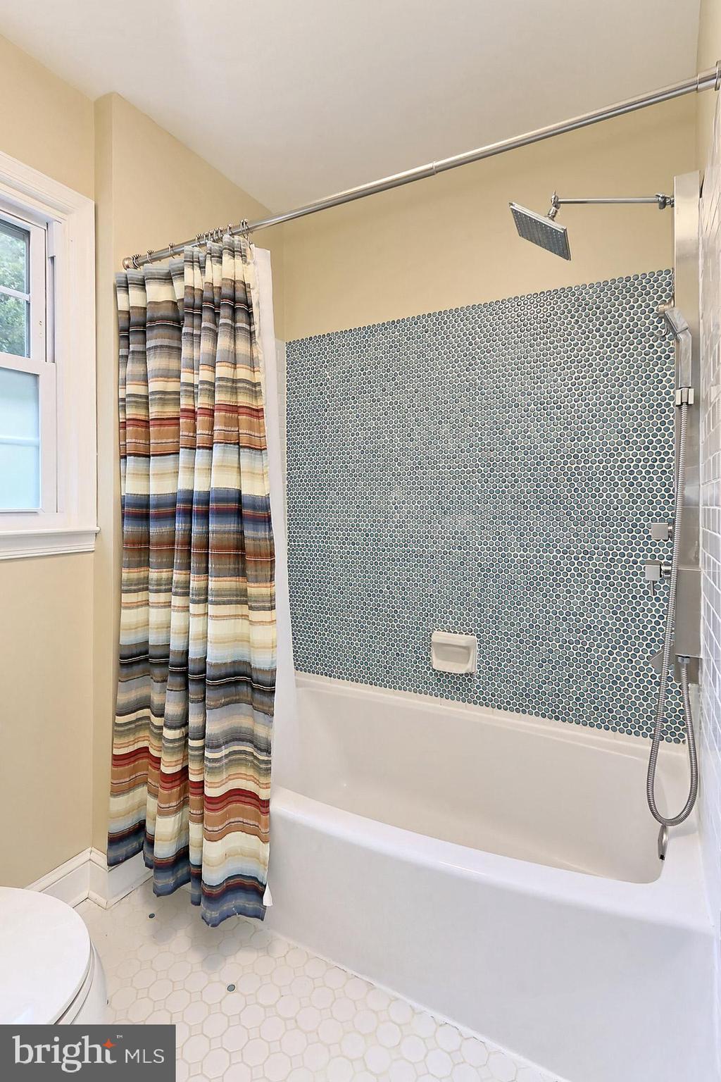 8108 Viola Street Springfield, VA 22152 - Photo 22 of 61 Updated primary bath