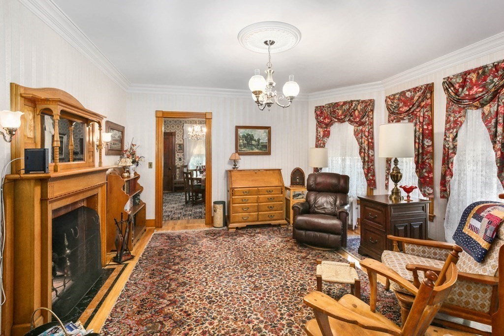 256 Main Street Spencer, MA 01562 - Photo 11 of 41